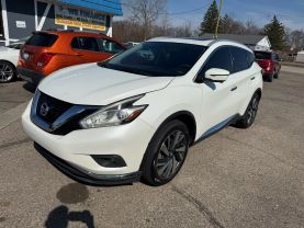 2017 Nissan Murano - Image 2