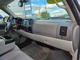 2011 GMC SIERRA 1500 CREW CAB PICKUP V8, FLEX FUEL, 5.3 LITER SLE PICKUP 4D 5 3/4 FT