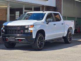 2021 Chevrolet Silverado 1500 Crew Cabcustom Trail Boss Pickup 4d 5 3/4 Ft - Image 8