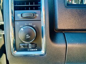 2017 RAM 1500 CREW CAB PICKUP V8, HEMI, 5.7 LITER LARAMIE PICKUP 4D 6 1/3 FT