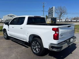 2019 Chevrolet Silverado 1500 Crew Cab Lt Pickup 4d 5 3/4 Ft - Image 4