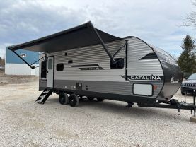2024 COACHMEN CATALINA SUMMIT 8 RV - 231MKS at T&T Repairables - used car dealership in Spencer, Indiana.