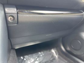 2016 Lexus Is - Image 11