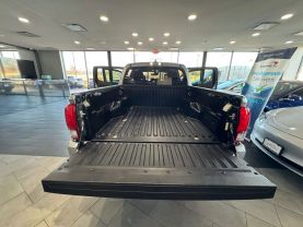 2020 TOYOTA TACOMA DOUBLE CAB PICKUP V6, 3.5 LITER SR5 PICKUP 4D 5 FT