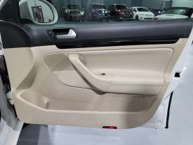 2013 Volkswagen Jetta Sportwagen - - Image 30
