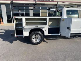 2019 FORD F350 SUPER DUTY CREW CAB 8FT KNAPHEIDE SERVICE BED TRUCK SERVICE/UTILITY TRUCKS V8, 6.2 LITER XL 4D - Eddies Auto Sales
