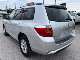 2010 TOYOTA HIGHLANDER SUV 4-CYL, 2.7 LITER SPORT UTILITY 4D