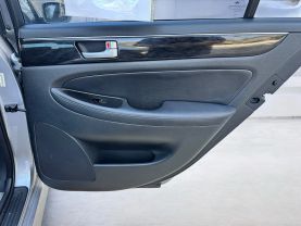 2013 HYUNDAI GENESIS SEDAN V6, 3.8 LITER 3.8 SEDAN 4D