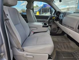 2011 GMC SIERRA 1500 CREW CAB PICKUP V8, FLEX FUEL, 5.3 LITER SLE PICKUP 4D 5 3/4 FT