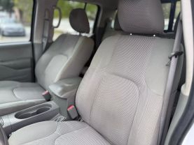 2015 NISSAN FRONTIER CREW CAB PICKUP V6, 4.0 LITER SV PICKUP 4D 5 FT