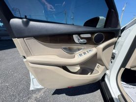 2020 MERCEDES-BENZ GLC