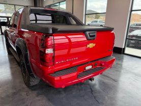 2011 CHEVROLET AVALANCHE SUV V8, FLEX FUEL, 5.3 LITER LTZ SPORT UTILITY PICKUP 4D 5 1/4 FT