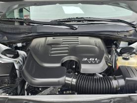 2022 Chrysler 300300s V6 Sedan 4d - Image 32