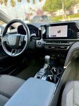 2025 TOYOTA CAMRY SEDAN 4-CYL, HYBRID, 2.5 LITER LE SEDAN 4D