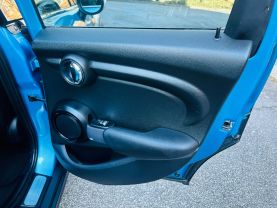 2015 MINI HARDTOP 4 DOOR HATCHBACK 3-CYL, TURBO, 1.5 LITER COOPER HATCHBACK 4D