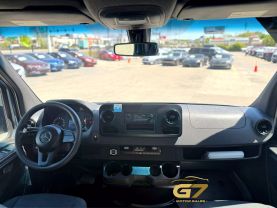 2019 Mercedes-benz Sprinter 2500 Crew - Image 14