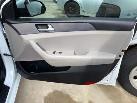 2017 HYUNDAI SONATA SEDAN 4-CYL, PZEV, 2.4 LITER SE SEDAN 4D at Motors On Wheels - used car dealership in Houston, Texas.