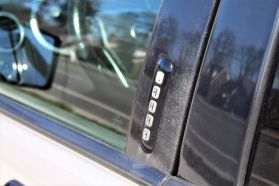 2007 MERCURY MOUNTAINEER SUV V8, 4.6 LITER PREMIER SPORT UTILITY 4D