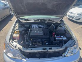 2004 TOYOTA AVALON