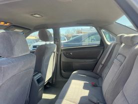 2004 TOYOTA AVALON