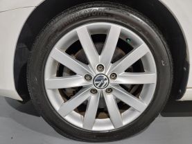 2013 Volkswagen Jetta Sportwagen - - Image 10