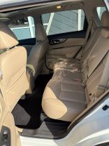 2016 Nissan Rogue - Image 10