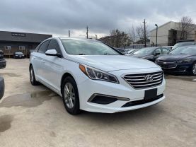 2017 HYUNDAI SONATA SEDAN 4-CYL, PZEV, 2.4 LITER SE SEDAN 4D at Motors On Wheels - used car dealership in Houston, Texas.