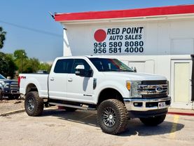 2017 FORD F250 SUPER DUTY CREW CAB PICKUP V8, TURBO DIESEL, 6.7L LARIAT PICKUP 4D 6 3/4 FT