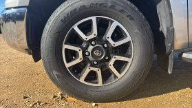 2017 TOYOTA TUNDRA DOUBLE CAB PICKUP V8, FLEX FUEL, 5.7 LITER LIMITED PICKUP 4D 6 1/2 FT