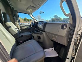 2016 Ford E350 Super Duty Cutawaycutaway Van 2d - Image 12