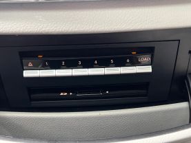 2013 MERCEDES-BENZ S-CLASS SEDAN V8, TWIN TURBO, 4.6L S 550 SEDAN 4D
