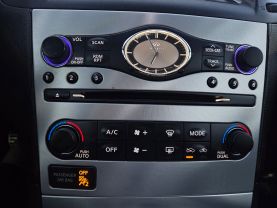 2010 Infiniti G - Image 28
