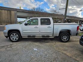 2011 GMC SIERRA 1500 CREW CAB PICKUP V8, FLEX FUEL, 5.3 LITER SLE PICKUP 4D 5 3/4 FT