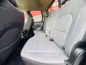 2020 RAM 1500 QUAD CAB PICKUP V8, HEMI, ETORQUE, 5.7 LITER BIG HORN PICKUP 4D 6 1/3 FT