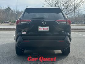 2022 Toyota Rav4 - Image 5