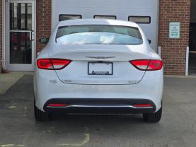 2016 Chrysler 200limited Sedan 4d - Image 4