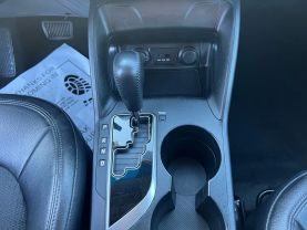 2012 HYUNDAI TUCSON SUV 4-CYL, PZEV, 2.4 LITER GLS SPORT UTILITY 4D