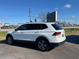 2021 Volkswagen Tiguan Sel Sport Utility 4d - Image 4