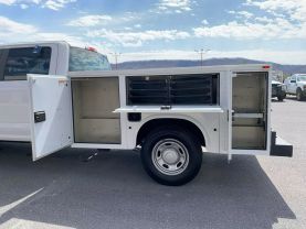 2019 FORD F250 SUPER DUTY CREW CAB 8FT KNAPHEIDE SERVICE BED TRUCK SERVICE/UTILITY TRUCKS V8, FLEX FUEL, 6.2 LITER XL PICKUP 4D 8 FT - Eddies Auto Sales