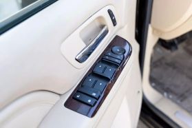 2013 CADILLAC ESCALADE SUV V8, FLEX FUEL, 6.2 LITER PREMIUM SPORT UTILITY 4D