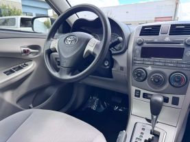 2011 Toyota Corolla - Image 29