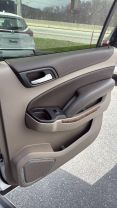 2017 Chevrolet Suburban Premier Sport Utility 4d - Image 27