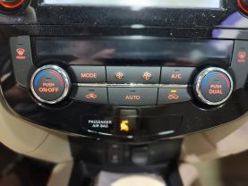 2014 Nissan Rogue - - Image 28