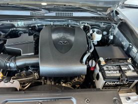 2020 TOYOTA TACOMA DOUBLE CAB PICKUP V6, 3.5 LITER SR5 PICKUP 4D 5 FT