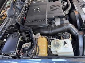 1995 MERCEDES-BENZ E500 - - SEDAN