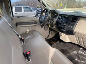 2008 Ford F350 Super Duty Regular Cab & Chassis - Image 20