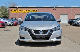 2022 NISSAN VERSA