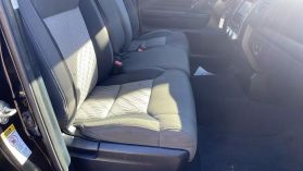 2014 Toyota Tundra Double Cab - Image 25