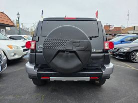 2007 TOYOTA FJ CRUISER SUV V6, 4.0 LITER SPORT UTILITY 2D