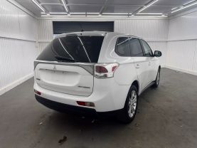2014 MITSUBISHI OUTLANDER
